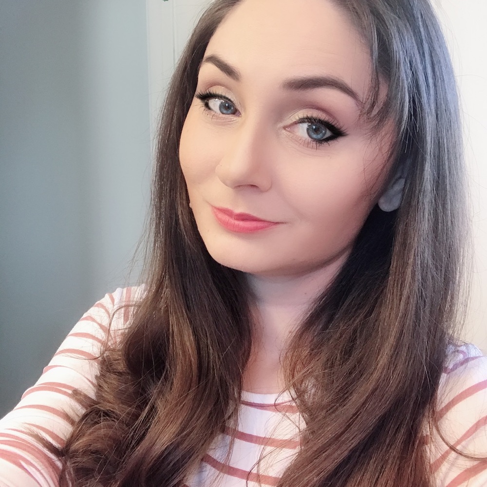 Meet your Posher, Alisha